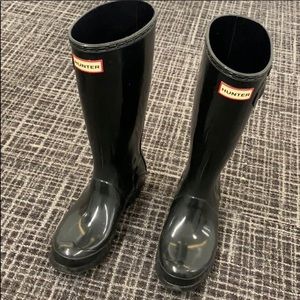 Hunter Boots, black, kids size 5, fit women size 7